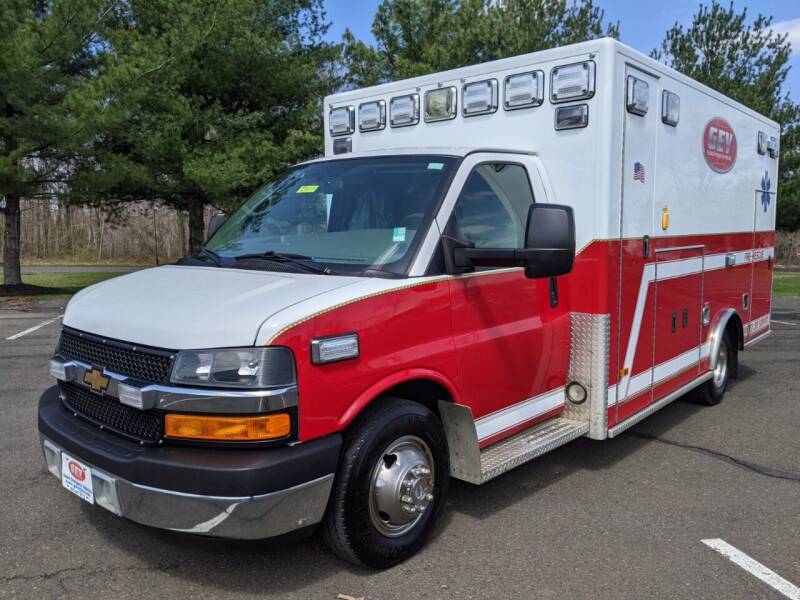 Chevrolet G4500 Type III Ambulance 2012 - PL Custom - #2417