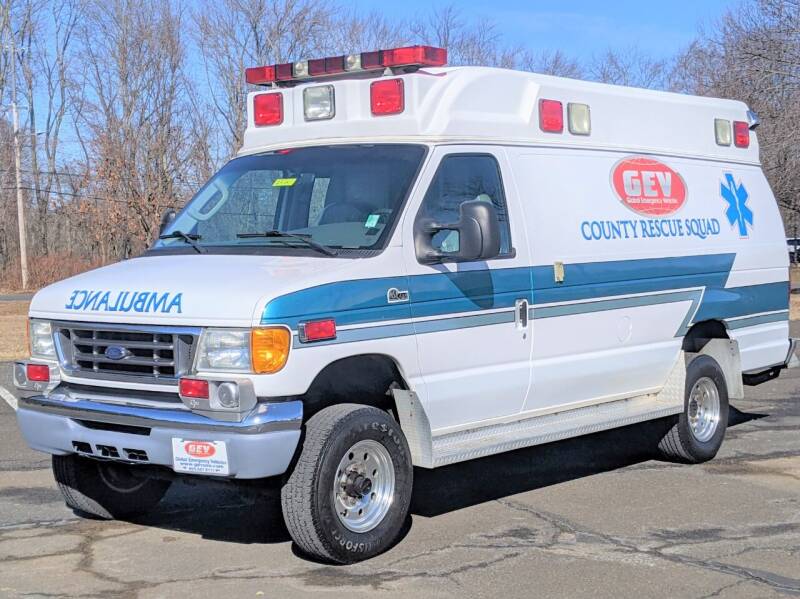 Ford E350 Type II Ambulance 2006 4×4 - McCoy Miller- #2419