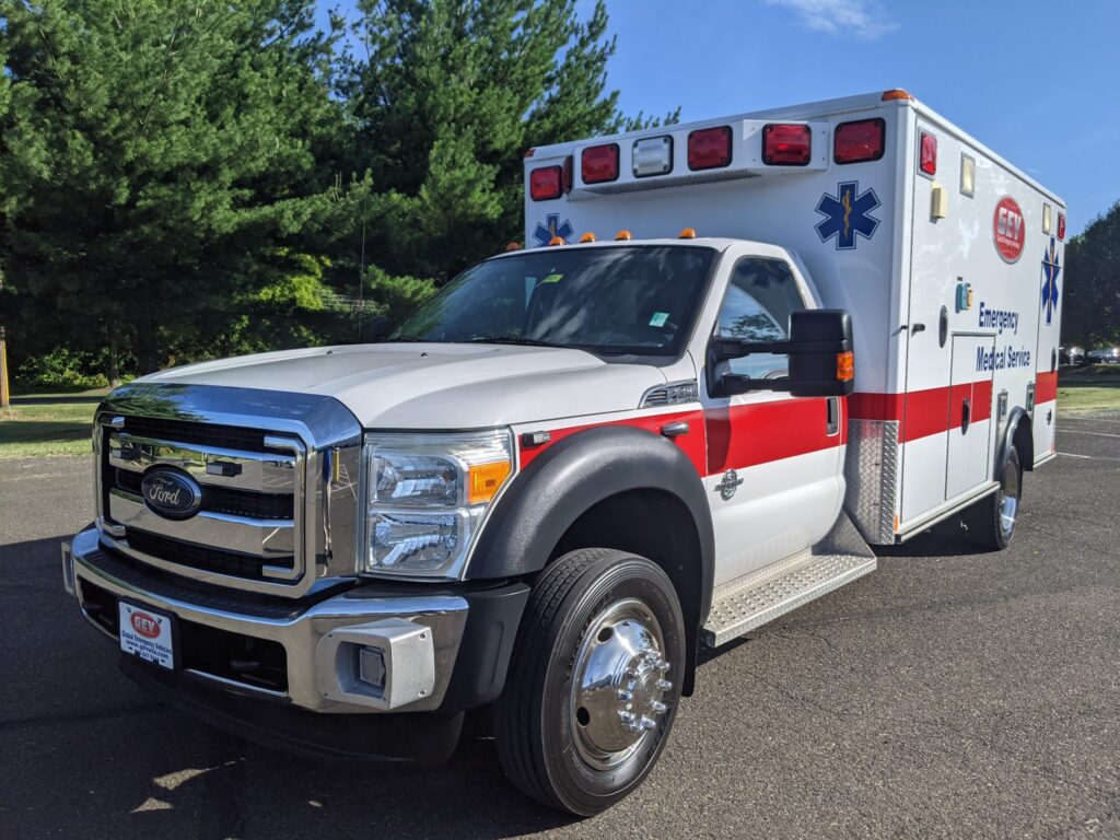 Ford F450 Type I Ambulance 2012 4×4 - Wheeled Coach - #2474