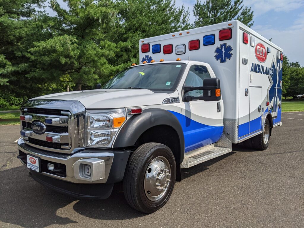Ford F450 Type I Ambulance 2012 4×4 - McCoy Miller - #2478