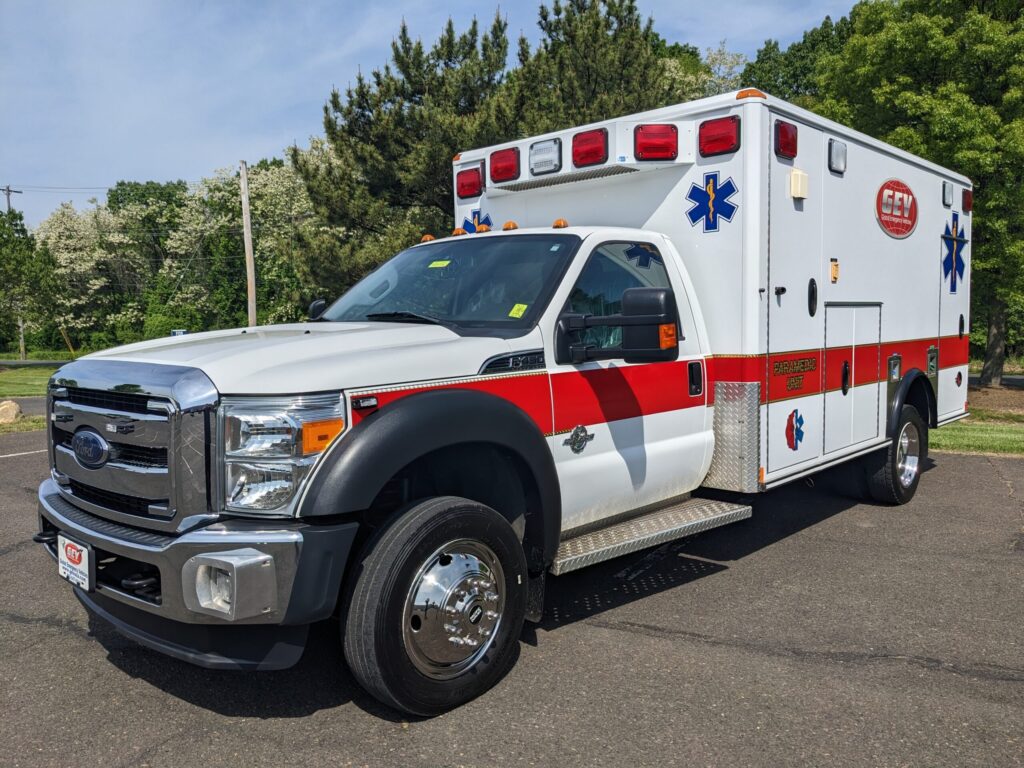 Ford F450 Type I Ambulance 2012 4×4 - Wheeled Coach - #2652