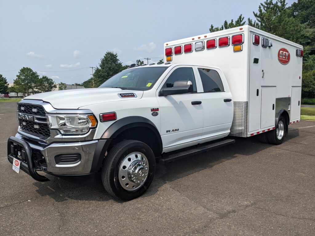 Ram 5500 Crew Cab Type I Ambulance 2022 RWD - ASV - #2670