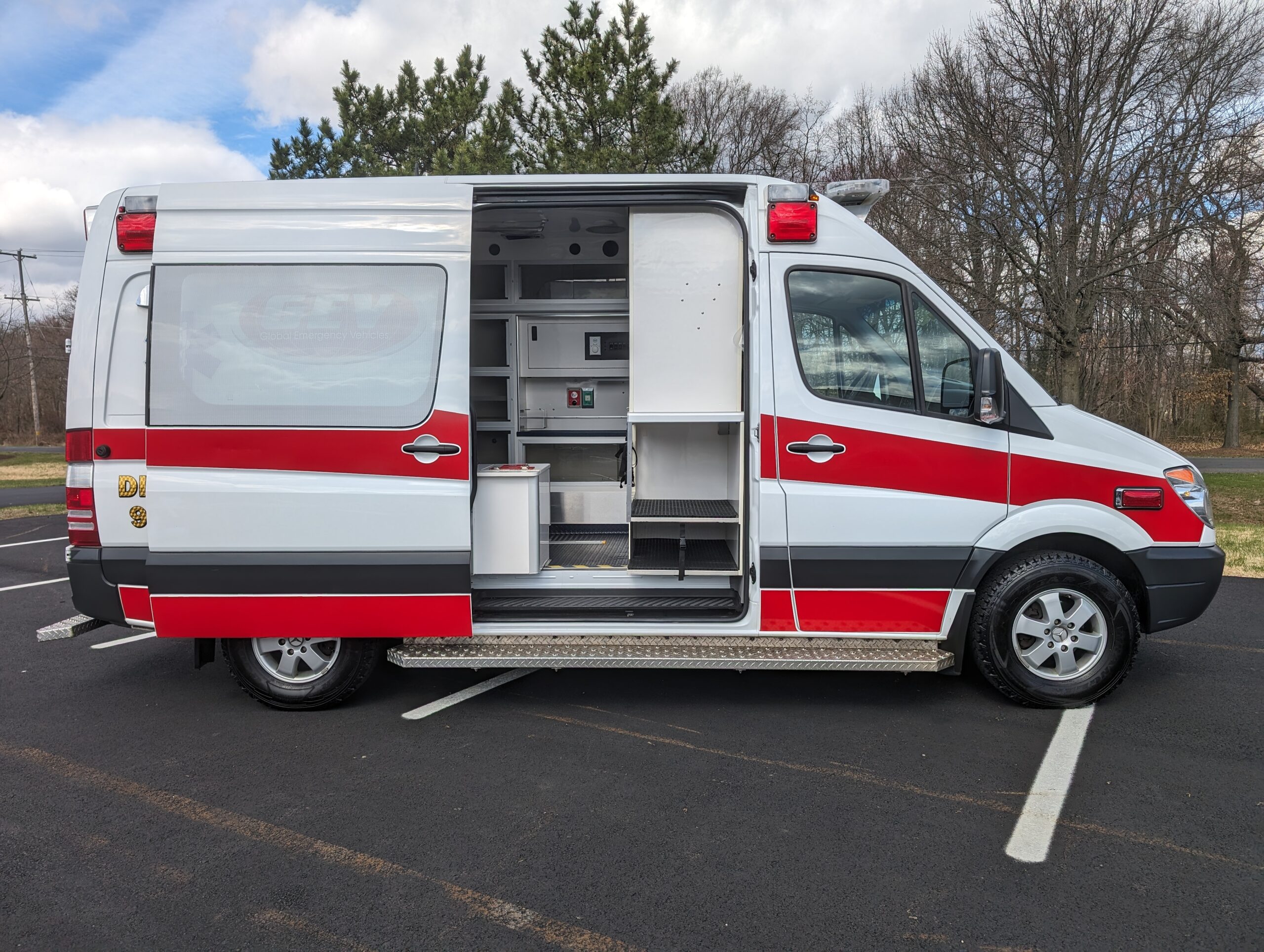 2013 Mercedes Benz Sprinter 2500 Type II Ambulance 2013 Mercedes Benz Sprinter 2500 Type II Ambulance